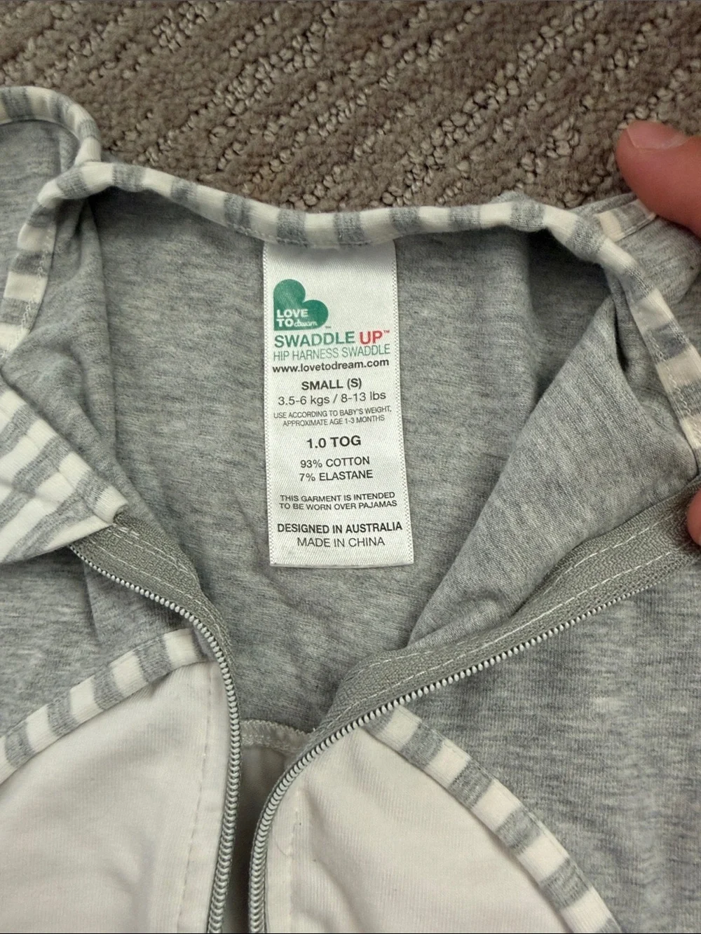 Love to dream swaddle up hip harness size small